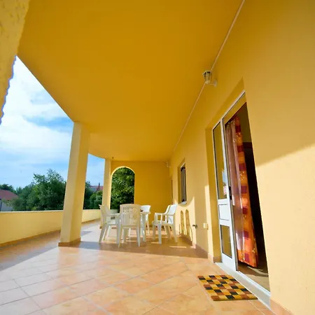 Apartment Ibolja
